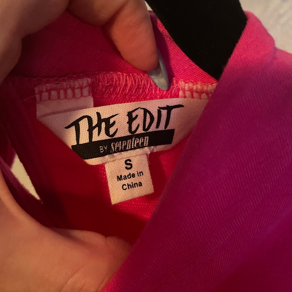 Pink open back dress - Picture 3 of 4